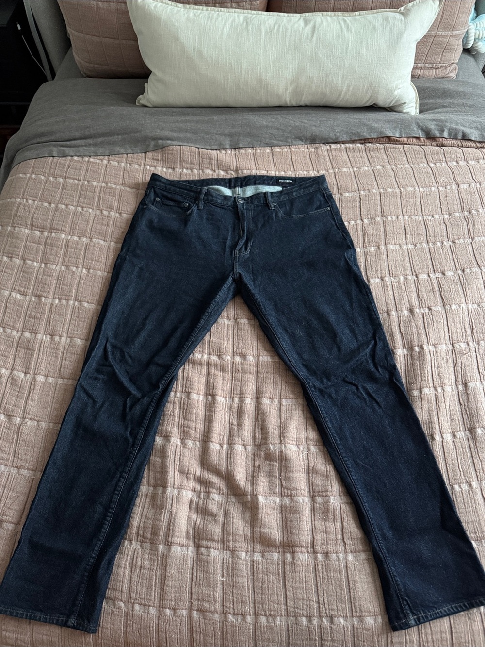 Bonobos 38x30 Dark Wash Jeans